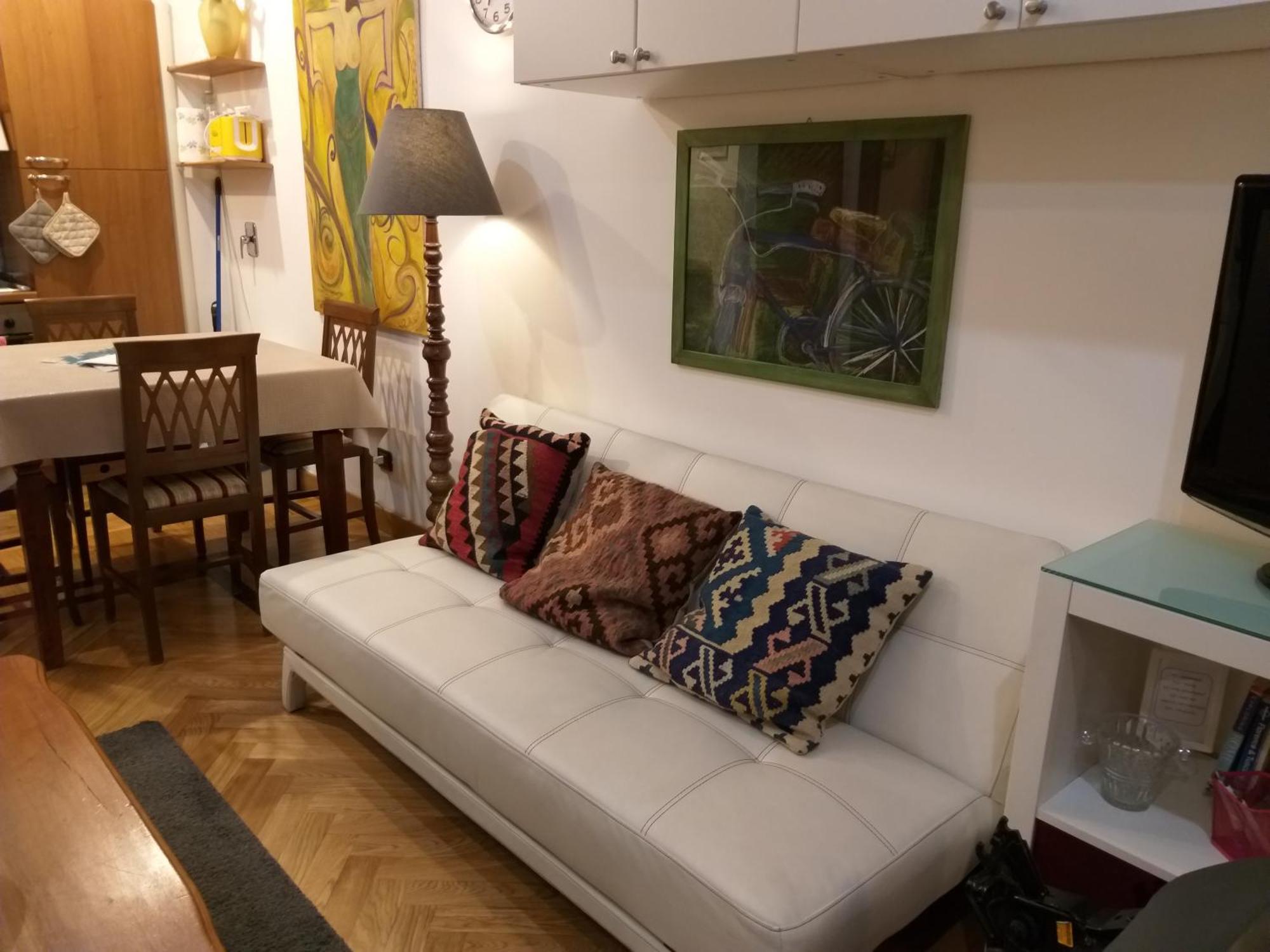 Lilium House Apts — Foto 1